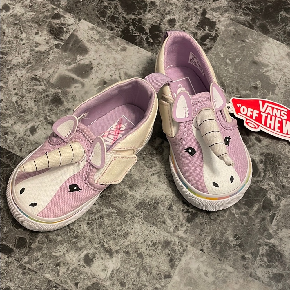 Adorable toddler Vans Kids Unicorn Shoes - Pink and White…New With tags